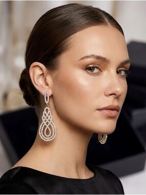 Elegant Crystal Teardrop Drop Earrings - White
